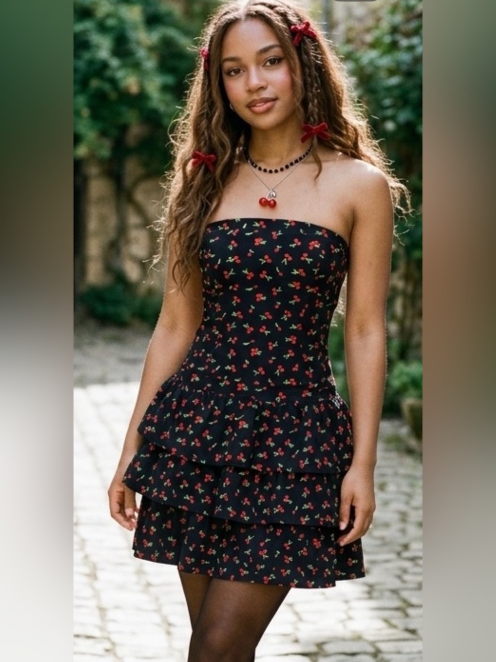 Whimsy-Goth Emerald Sundae Juniors' Cherry-print Strapless Tiered Mini Dress XS